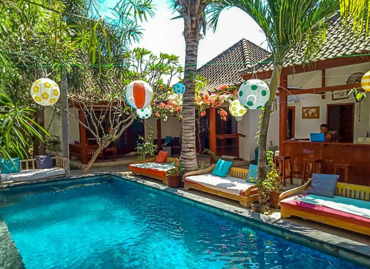 Aaliku Bungalows Гілі-Траванган Екстер'єр фото